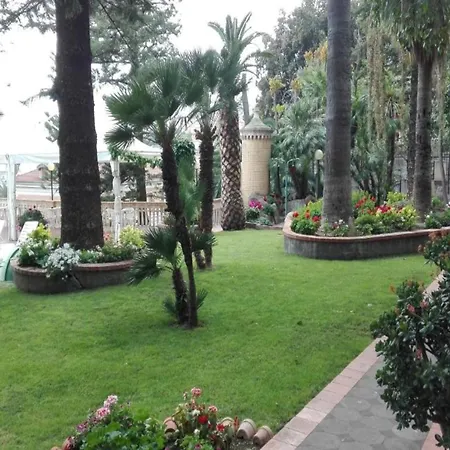 Fuer 4 In Maurizio Apartmán Porto Maurizio